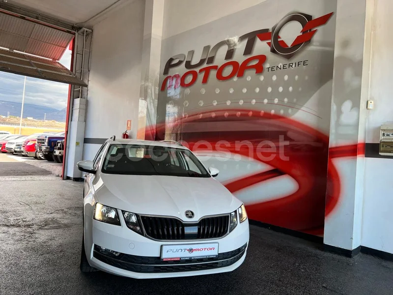 SKODA Octavia Combi 1.4 TSI Ambition